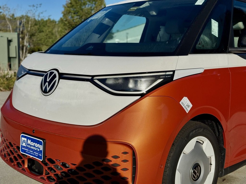 New 2025 Volkswagen ID. Buzz 1st Edition image 5