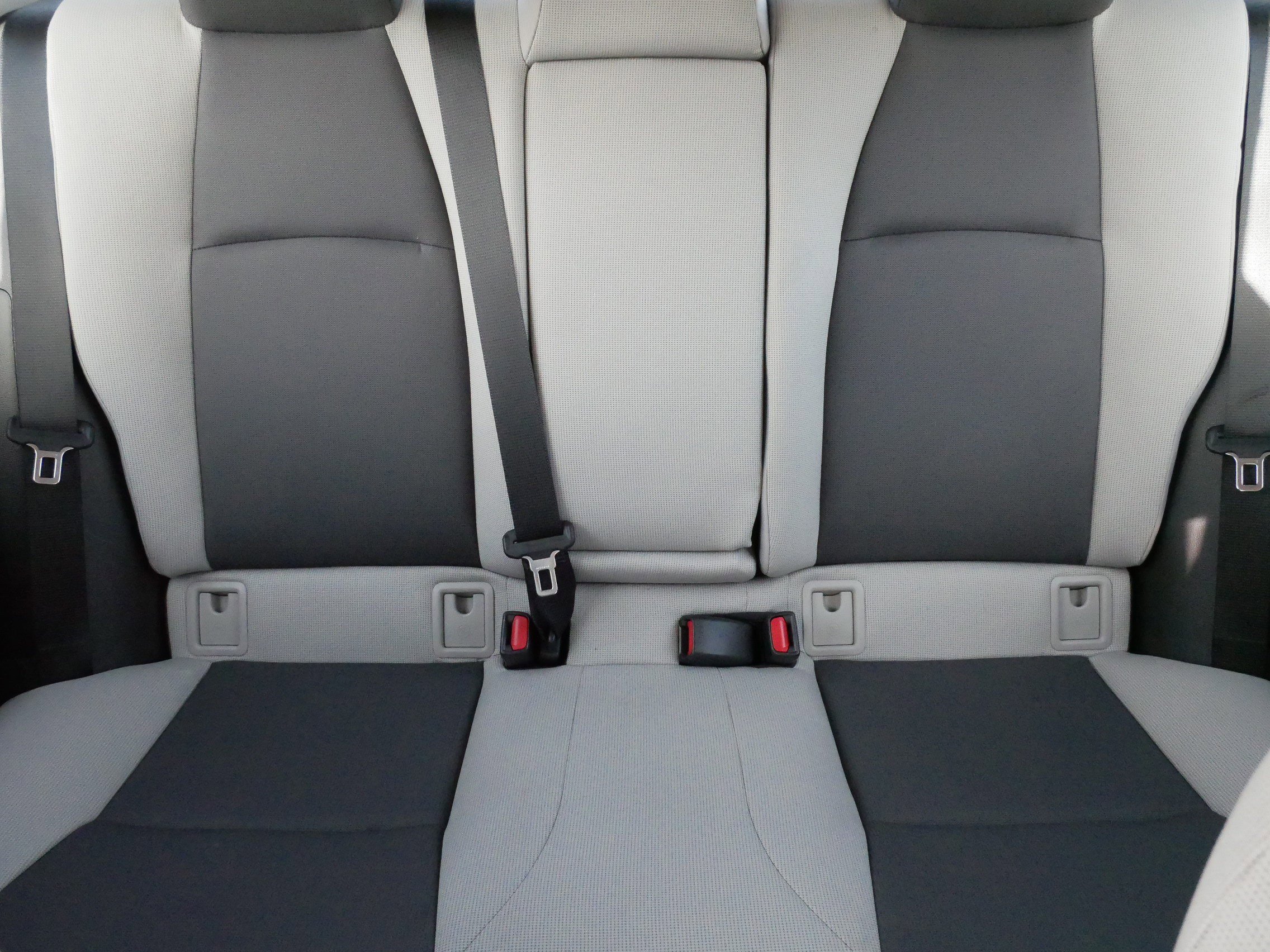 Used 2025 Toyota Corolla LE FWD image 13