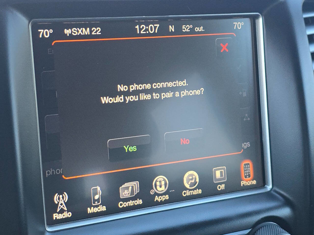 Used 2017 Jeep Grand Cherokee Altitude image 8