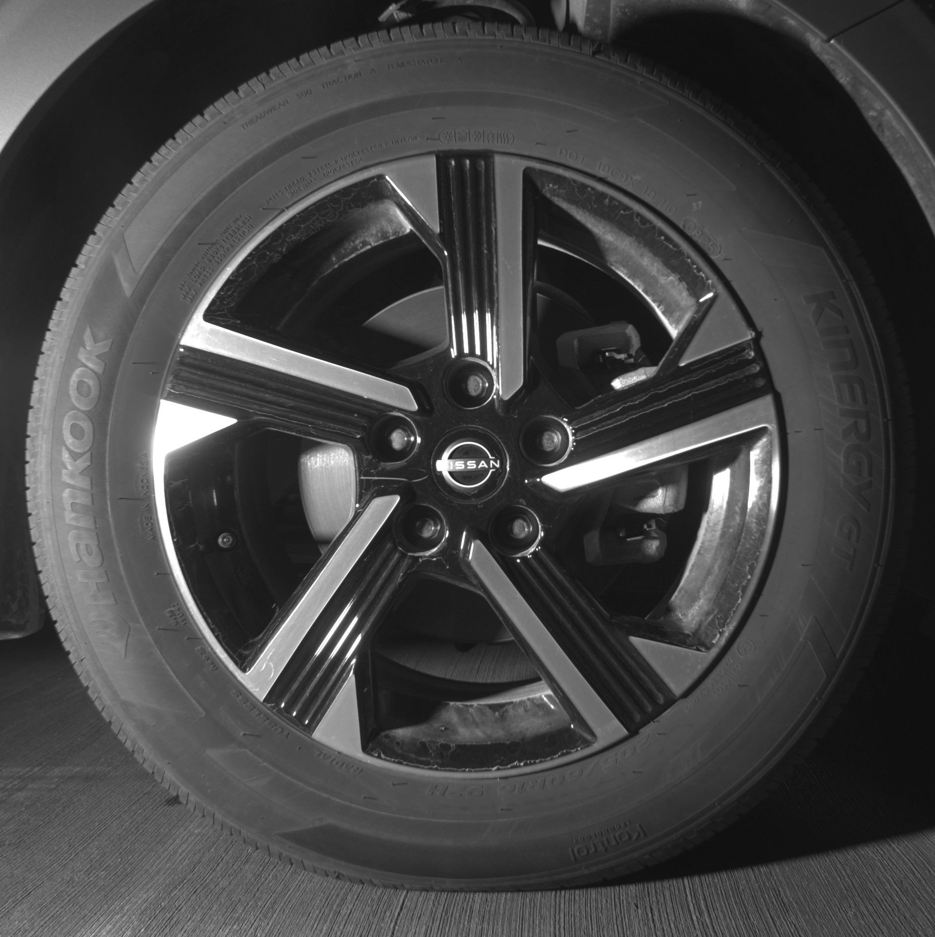 Used 2025 Nissan Sentra SV image 13