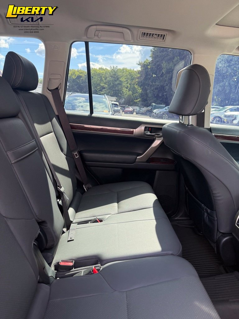 Used 2019 Lexus GX 460 Premium AWD/4WD image 10