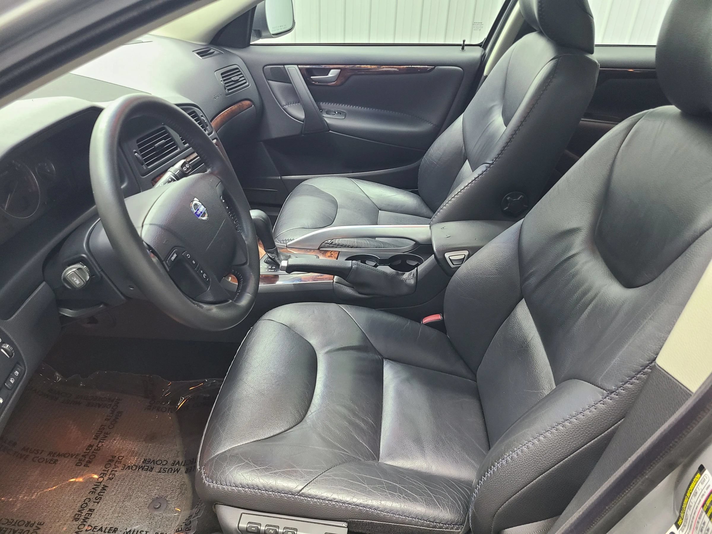 Used 2006 Volvo XC70 Ocean Race Edition AWD/4WD image 23