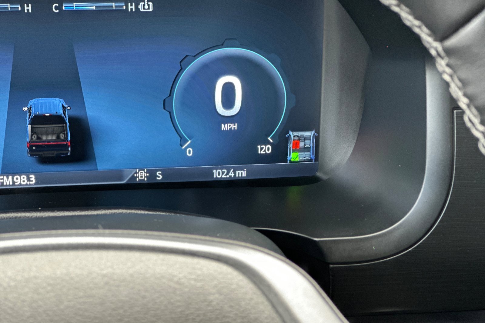 New 2025 Ford F150 Lightning XLT image 27