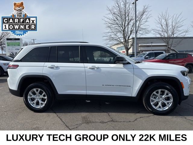 Used 2023 Jeep Grand Cherokee Limited w/ Luxury Tech Group II image 16