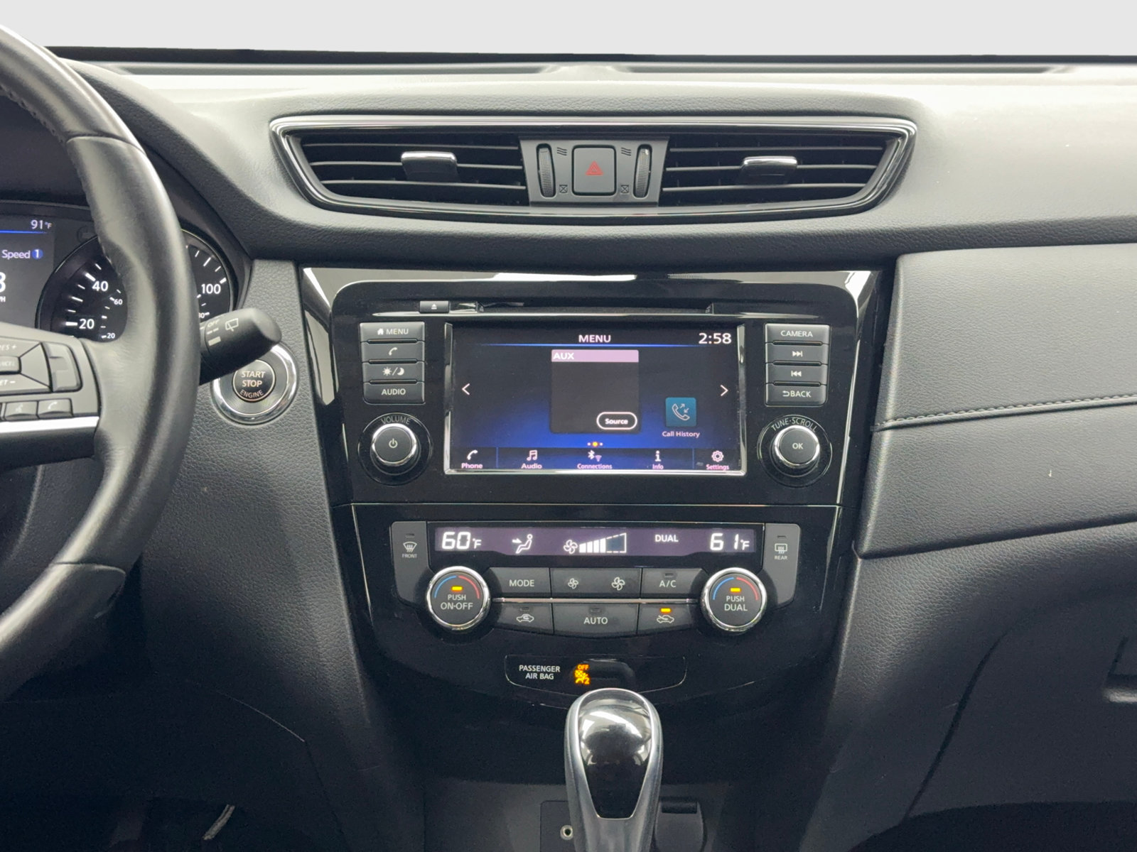 Used 2019 Nissan Rogue SV AWD/4WD image 24