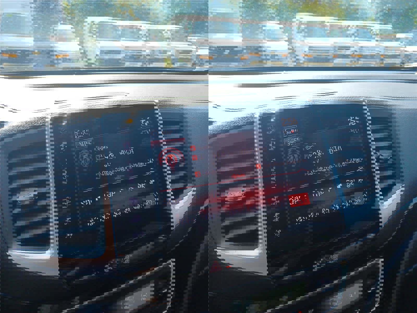 Used 2018 Honda Ridgeline Black Edition image 10