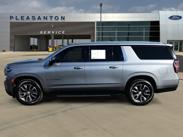 Used 2023 Chevrolet Suburban LS image 2