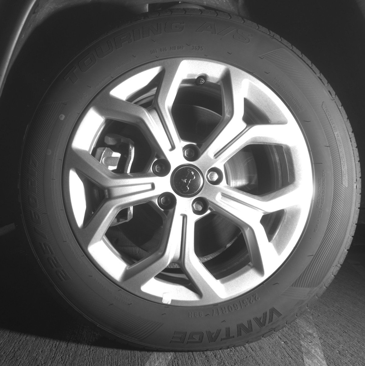 Used 2025 Jeep Compass Latitude image 12