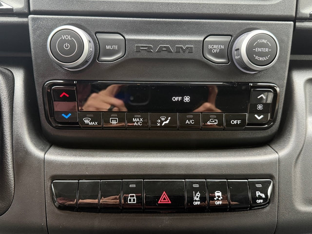 New 2026 RAM ProMaster 1500 w/ Safety Group FWD image 26