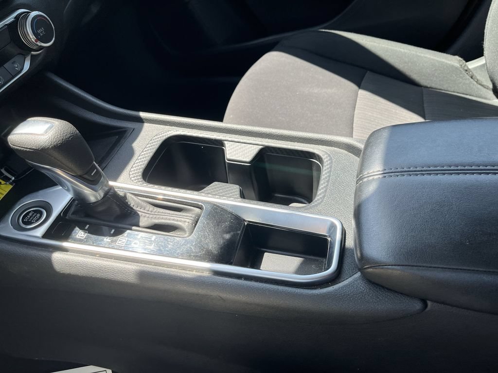 Used 2024 Nissan Sentra SV FWD image 20