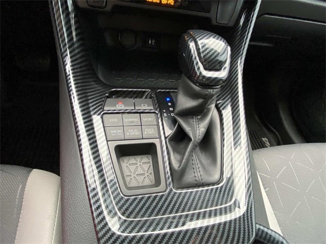 Used 2019 Toyota RAV4 XLE image 32