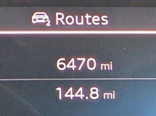 Certified 2025 Audi Q5 Premium w/ Convenience Package image 11