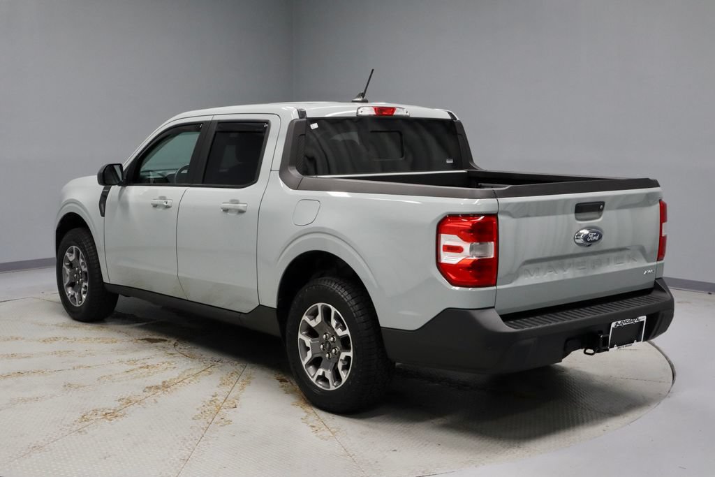 Certified 2024 Ford Maverick Lariat w/ 4K Tow Package AWD/4WD image 11