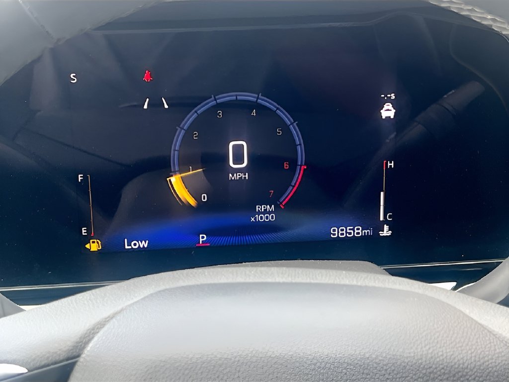 Used 2025 Chevrolet Trax ACTIV w/ Driver Confidence Package FWD image 12
