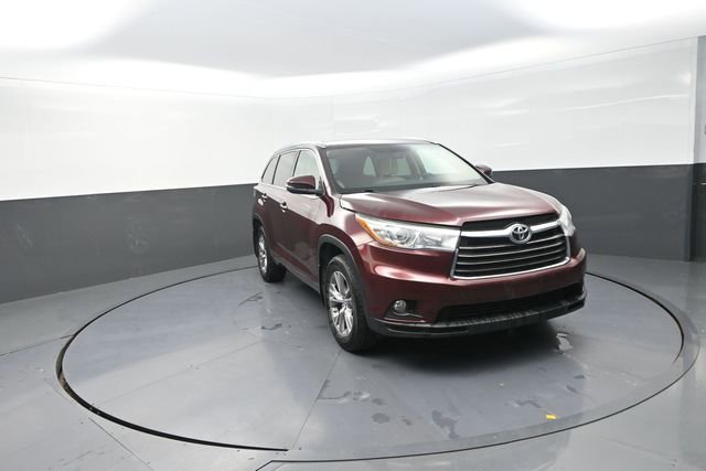 Used 2015 Toyota Highlander XLE image 21