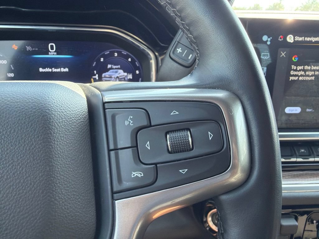 Used 2025 Chevrolet Silverado 1500 LT AWD/4WD image 9