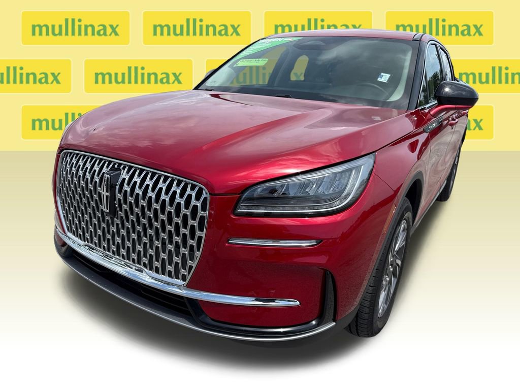Used 2025 Lincoln Corsair FWD image 9