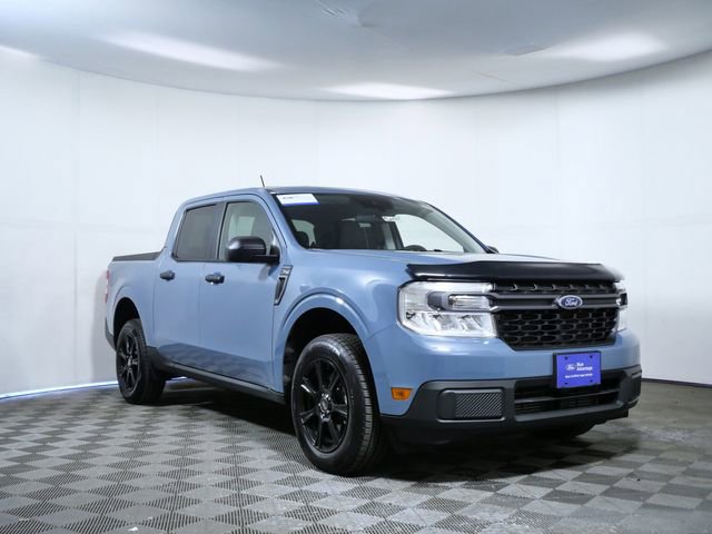 Certified 2024 Ford Maverick XLT image 1