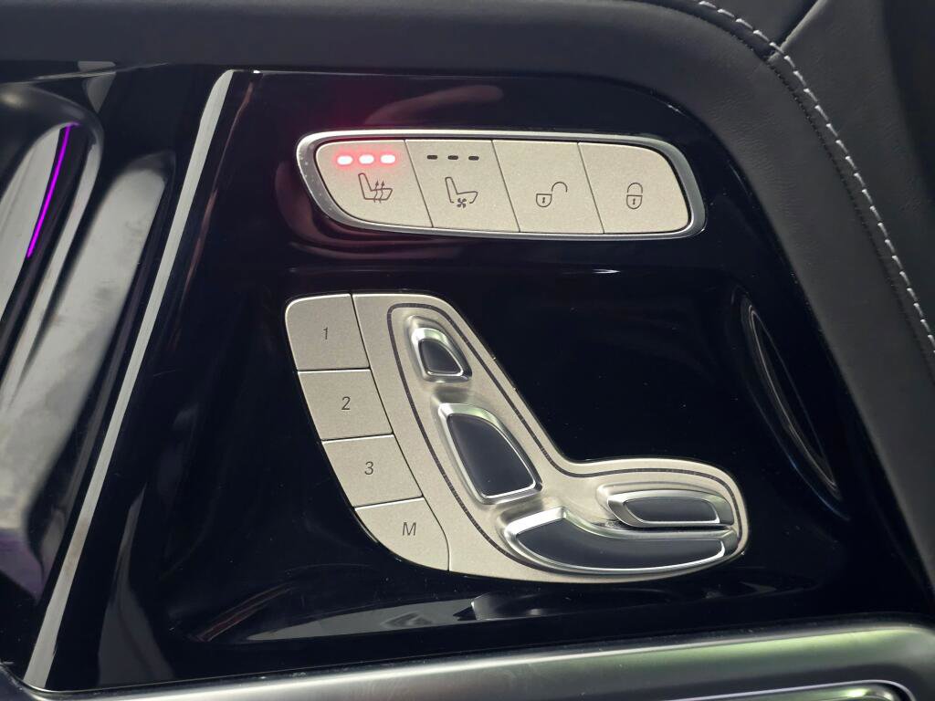 Used 2020 Mercedes-Benz G 63 AMG 4MATIC image 34