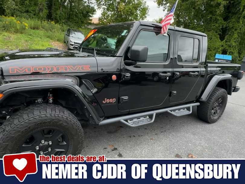 Used 2022 Jeep Gladiator Mojave w/ LED Lighting Group AWD/4WD image 4