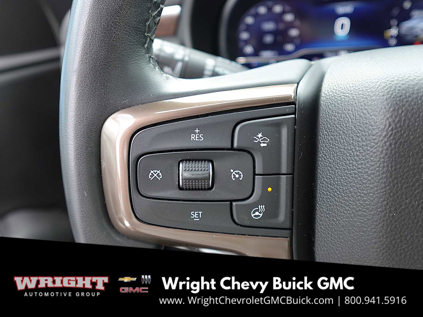 Used 2023 Chevrolet Tahoe High Country w/ Premium Package image 17