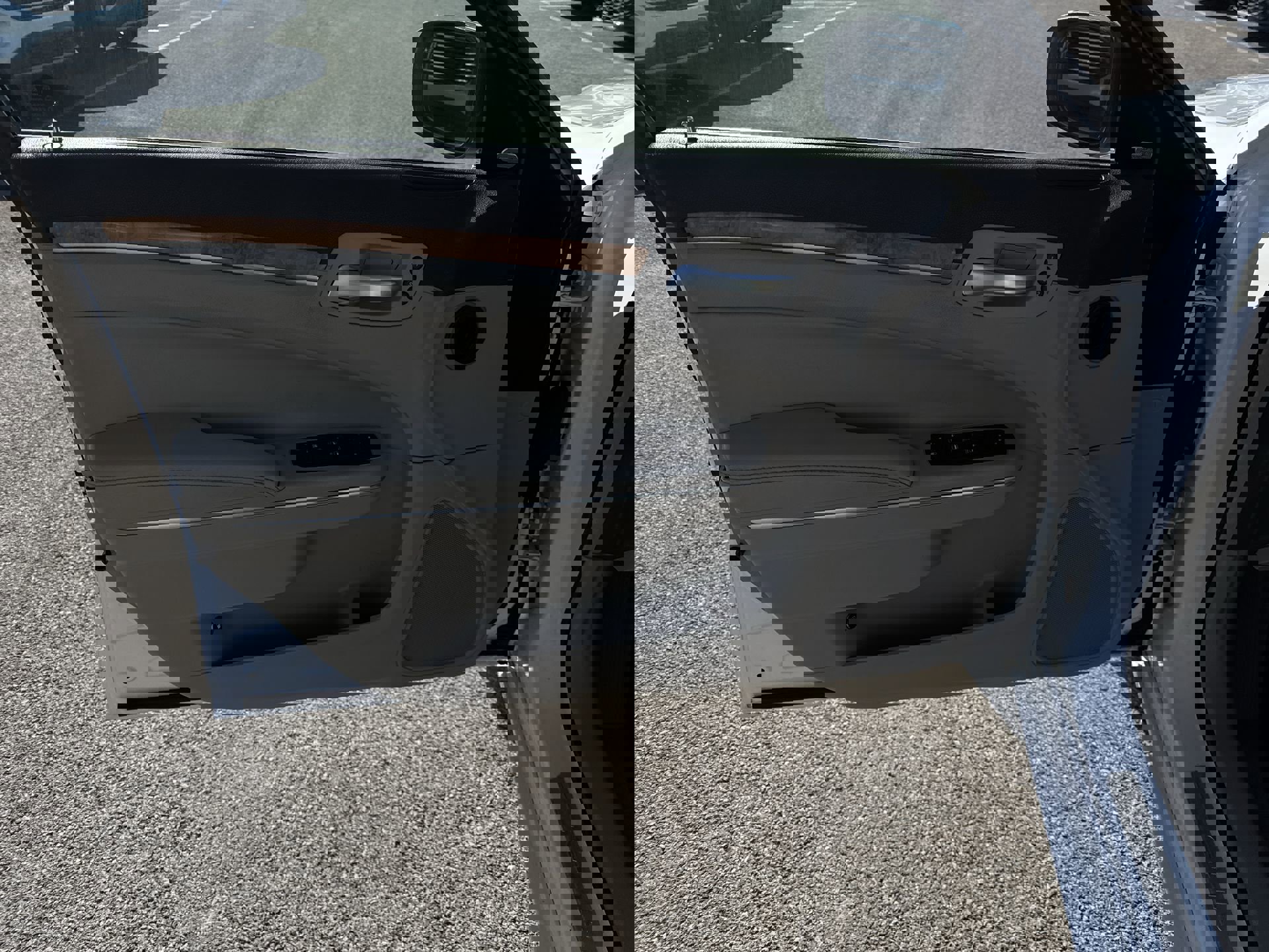 Used 2013 Chrysler 300 C image 22