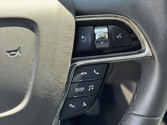 Used 2022 Lincoln Nautilus AWD w/ Premium Package image 24