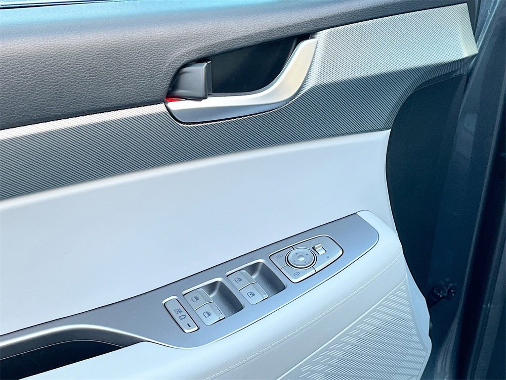 Used 2025 Hyundai Palisade SEL image 17