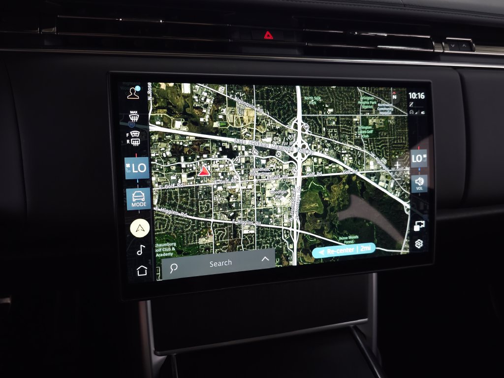 Certified 2026 Land Rover Range Rover SE AWD/4WD image 28