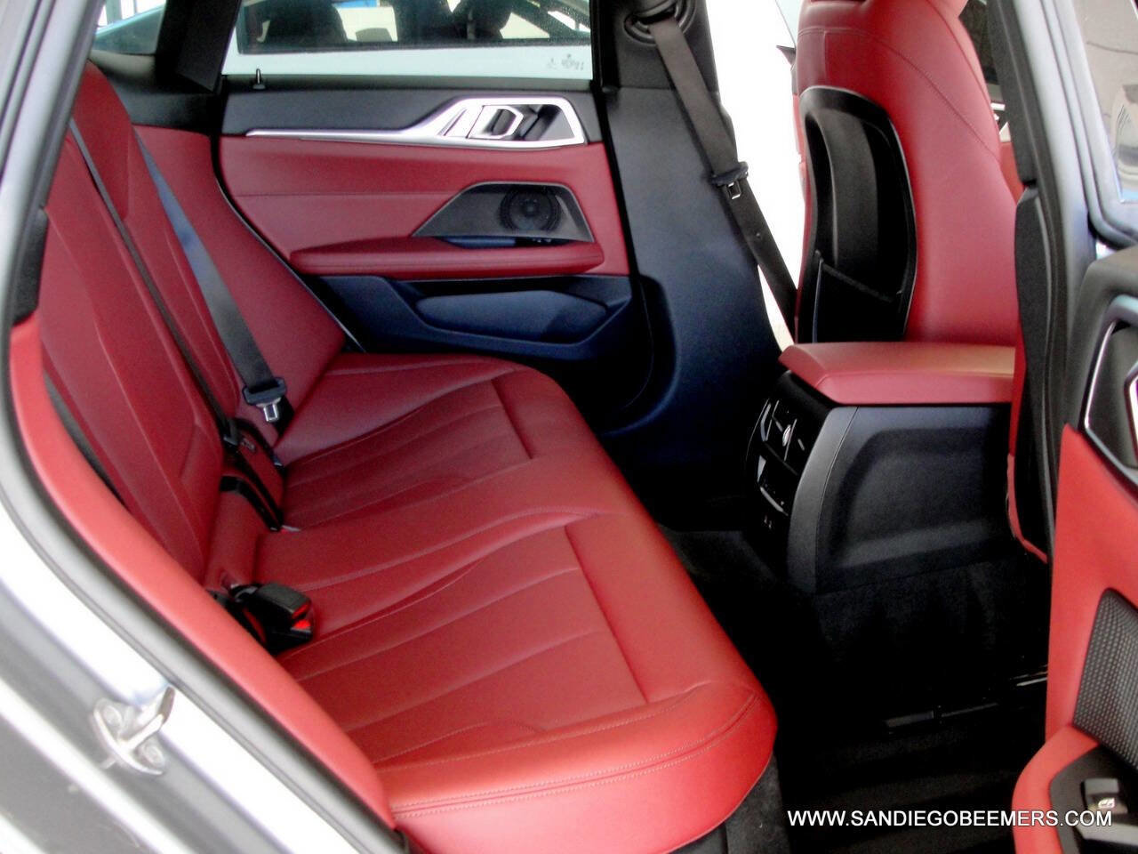 Used 2023 BMW i4 eDrive40 image 57