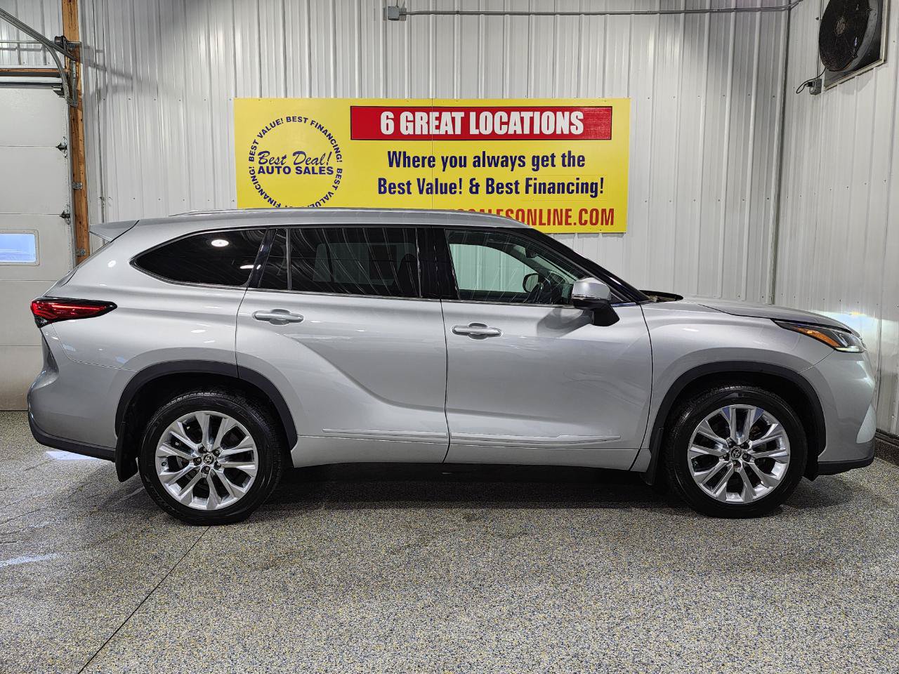 Used 2021 Toyota Highlander Limited AWD/4WD image 8