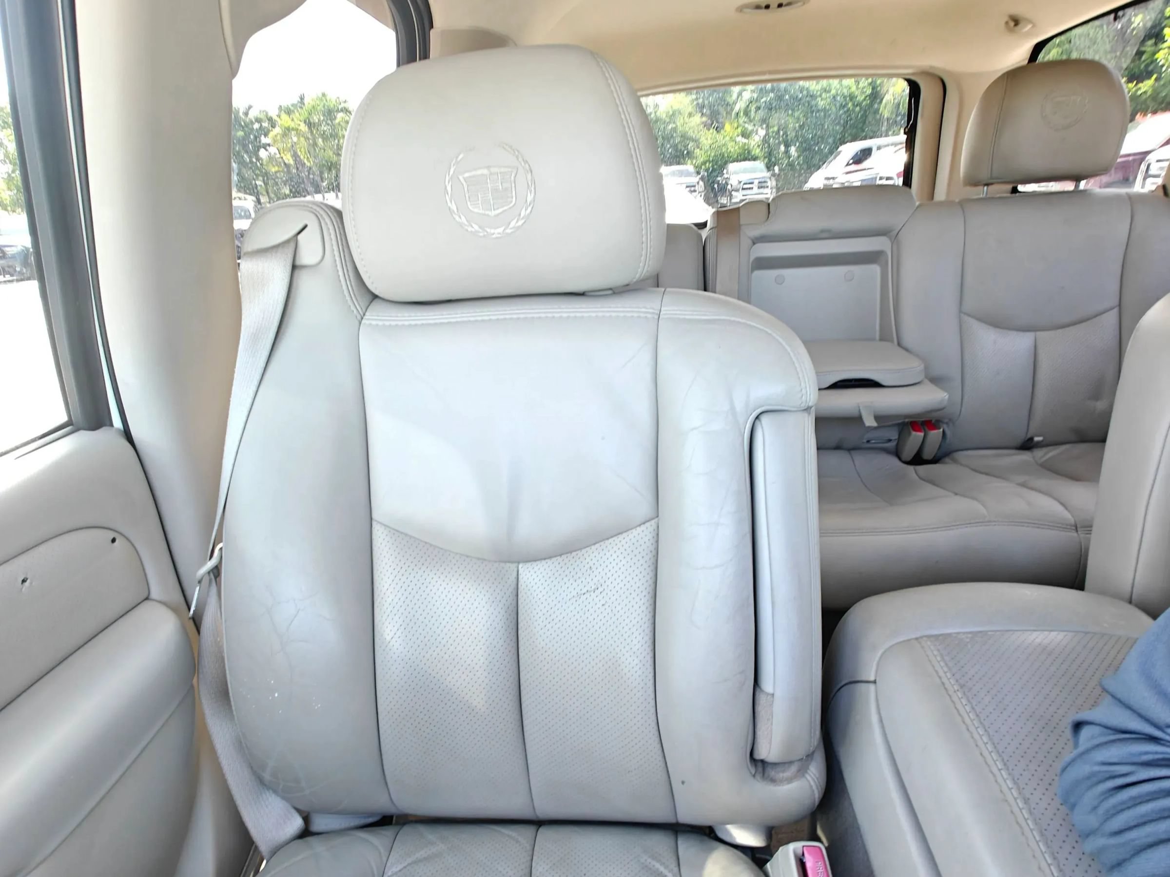 Used 2005 Cadillac Escalade 2WD image 27