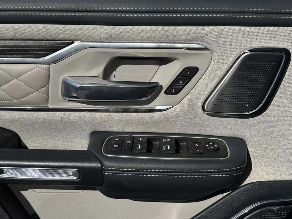 Used 2024 RAM 1500 Limited image 26