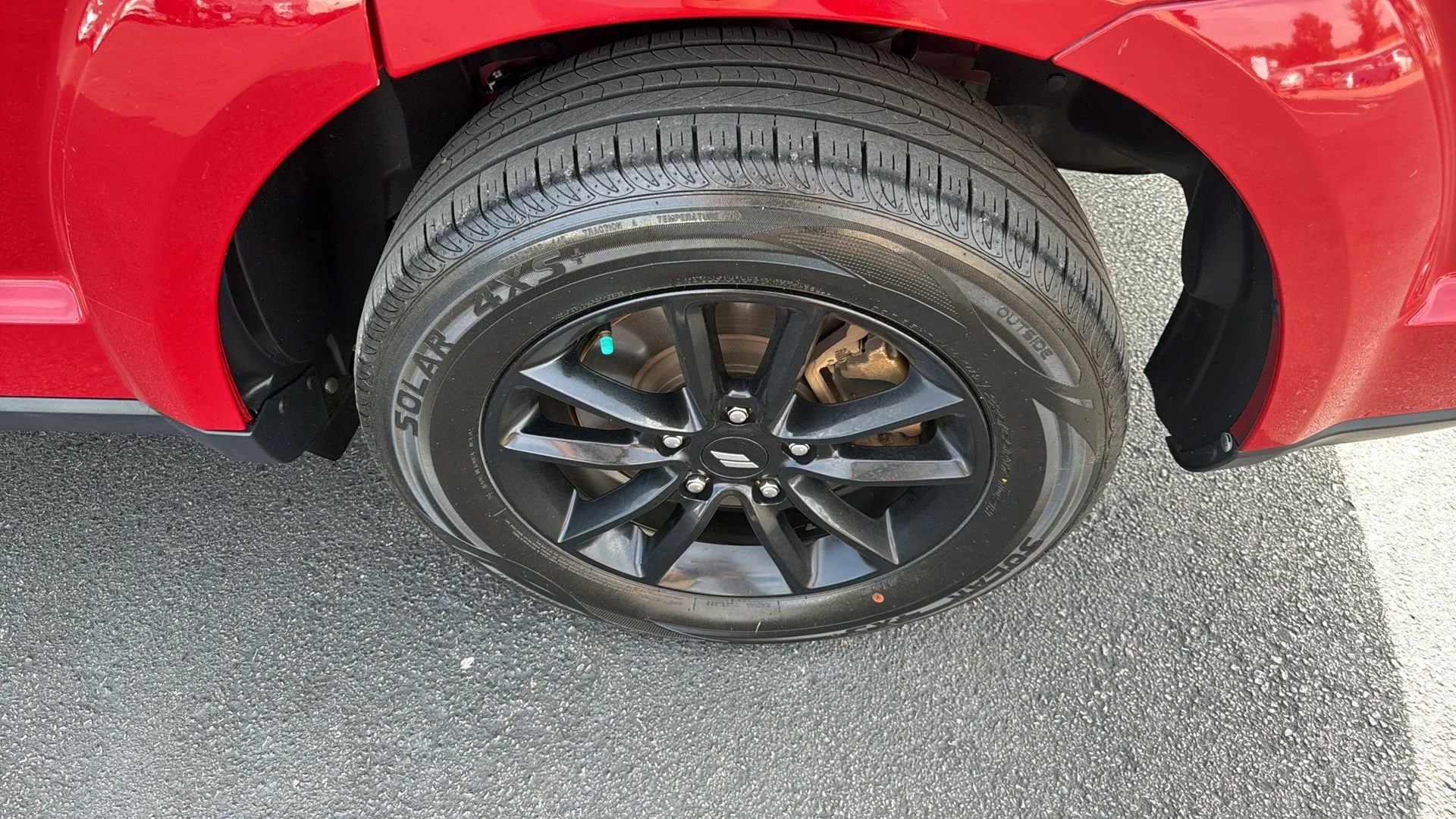 Used 2019 Dodge Journey SE w/ Blacktop Package image 32