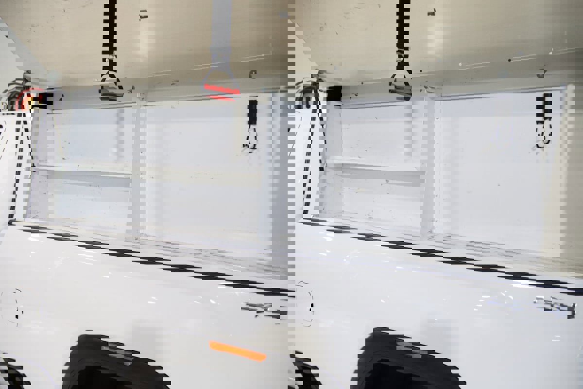 Used 2025 GMC Sierra 2500 SLE w/ SLE Convenience Package image 71