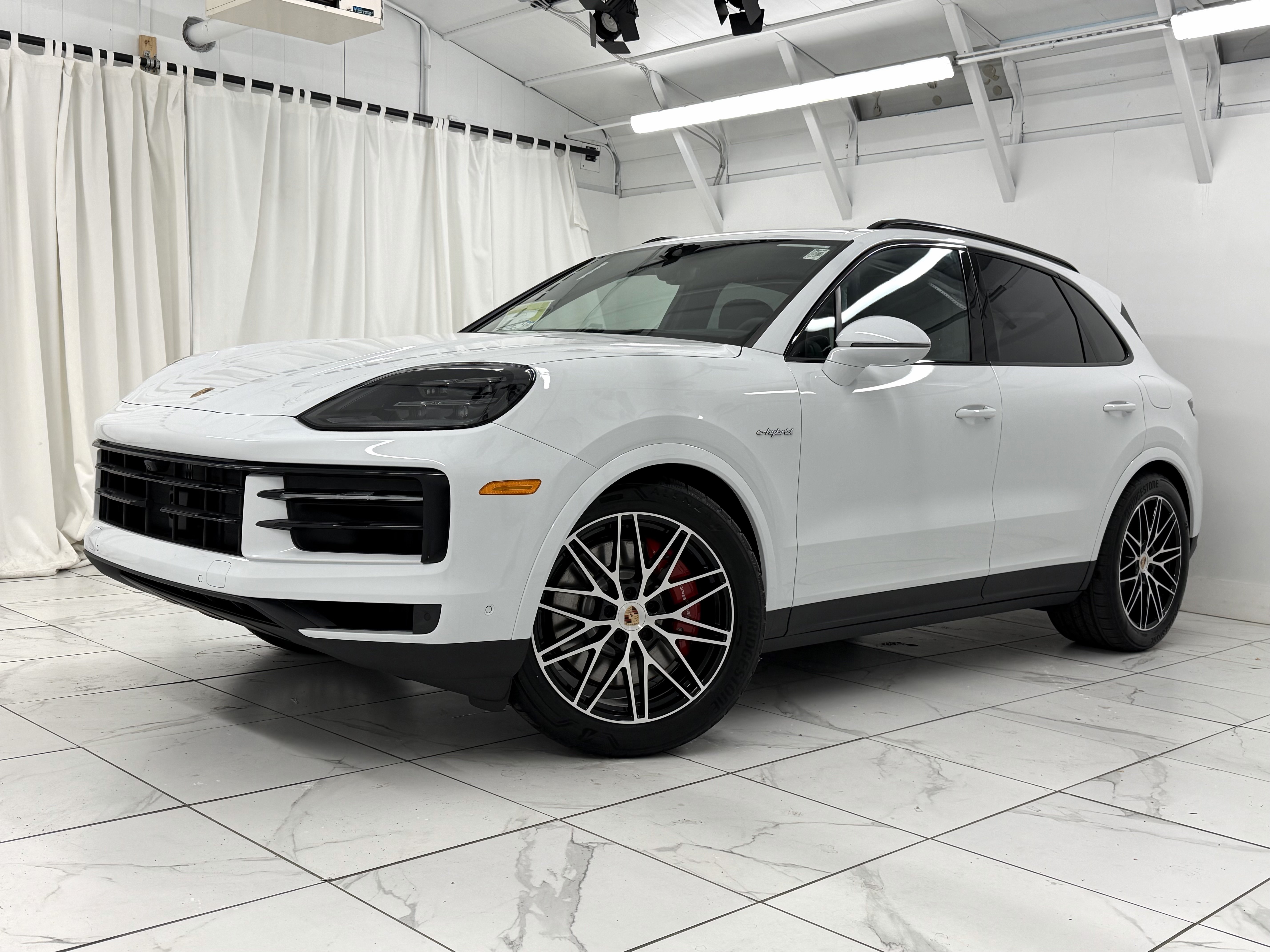 New 2026 Porsche Cayenne S AWD/4WD image 1