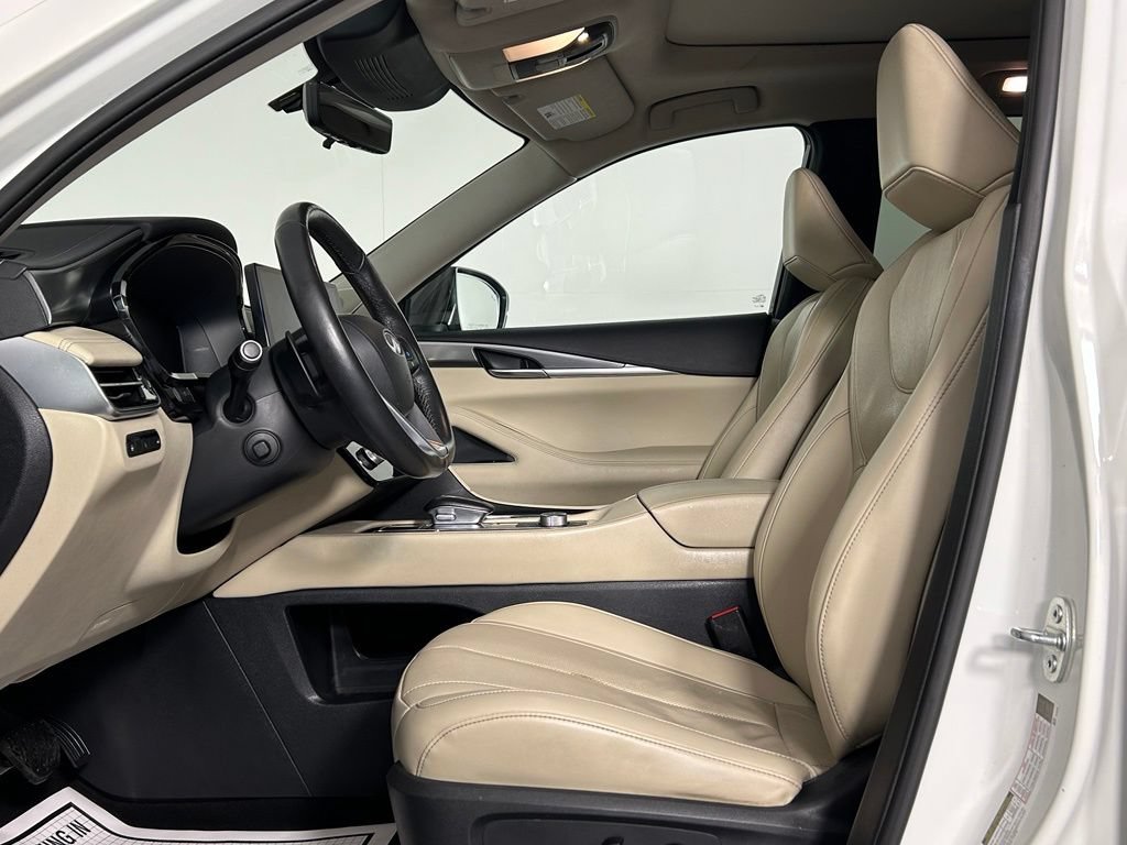 Used 2023 INFINITI QX60 Luxe w/ Vision Package AWD/4WD image 34