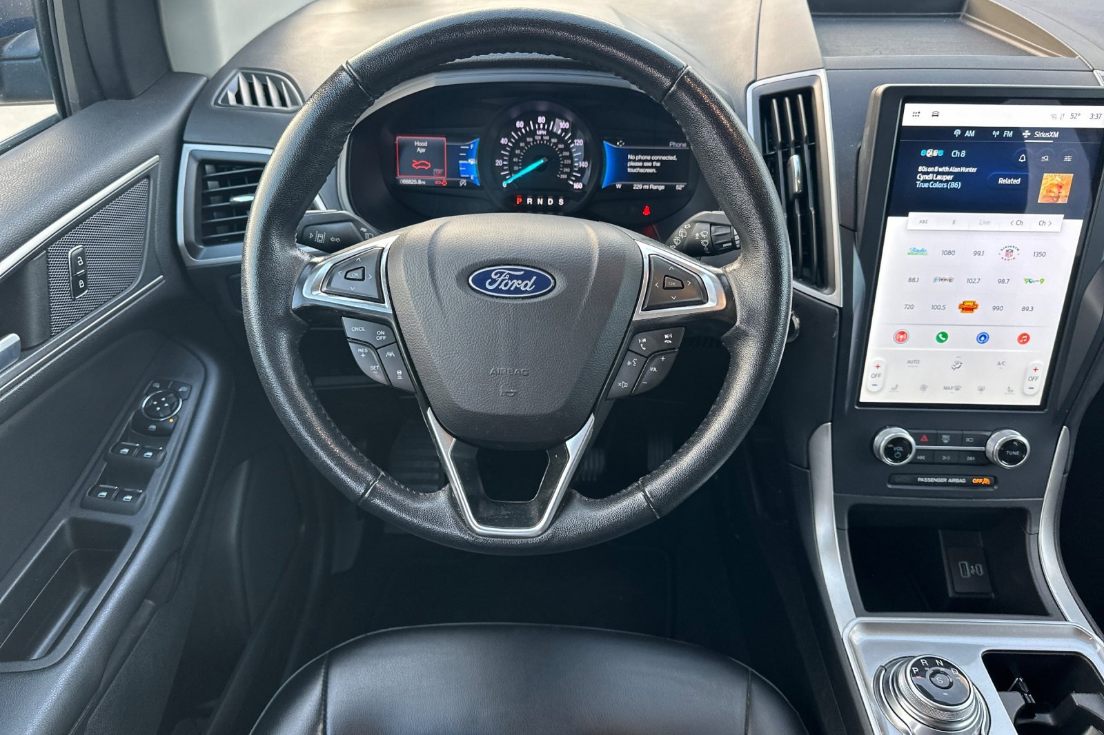 Used 2023 Ford Edge SEL image 14