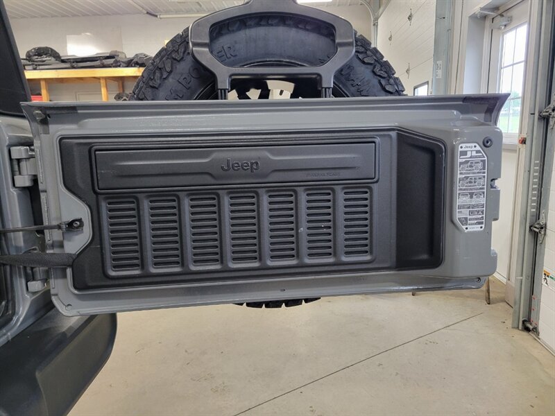 Used 2022 Jeep Wrangler Unlimited Sport AWD/4WD image 74