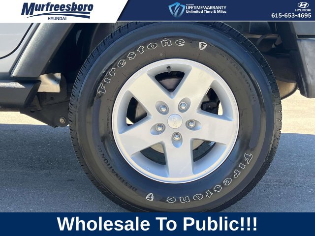 Used 2010 Jeep Wrangler Unlimited Sport AWD/4WD image 12