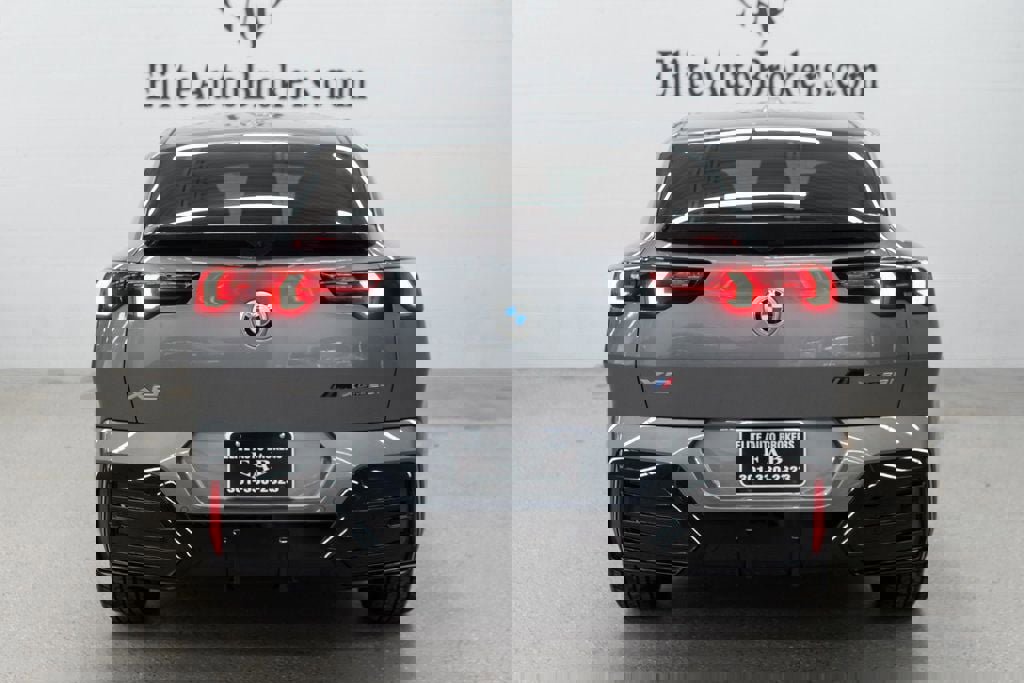 Used 2026 BMW X2 xDrive28i w/ M Sport Package image 4