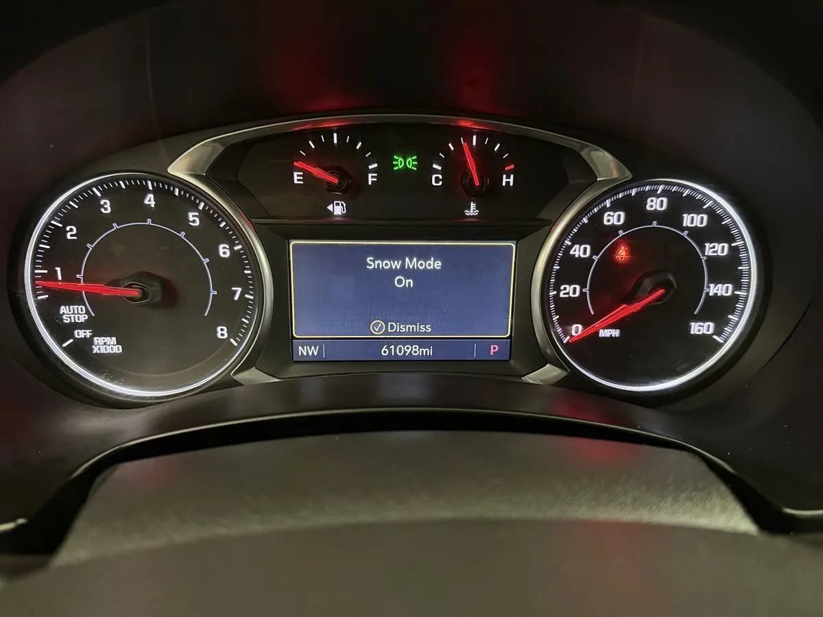 Used 2021 GMC Terrain SLT w/ Infotainment Package II FWD image 11