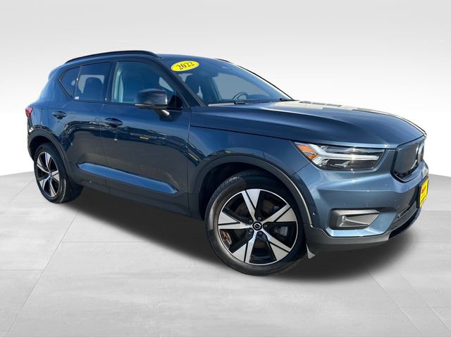 Used 2022 Volvo XC40 P8 Recharge Plus image 1