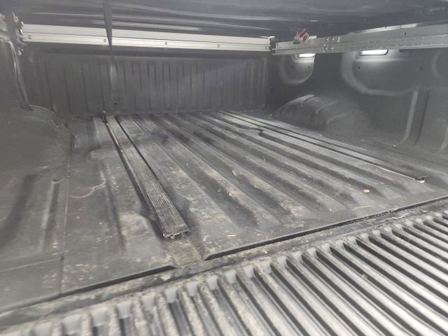 Used 2018 Nissan Titan PRO-4X w/ Pro-4x Convenience Package AWD/4WD image 37