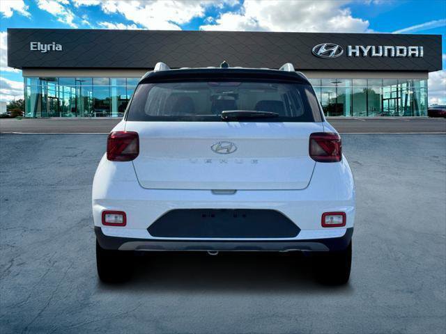 New 2026 Hyundai Venue SEL FWD image 6