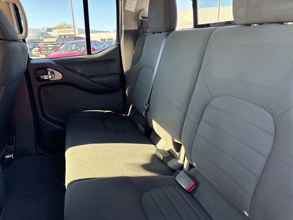 Used 2018 Nissan Frontier PRO-4X image 23