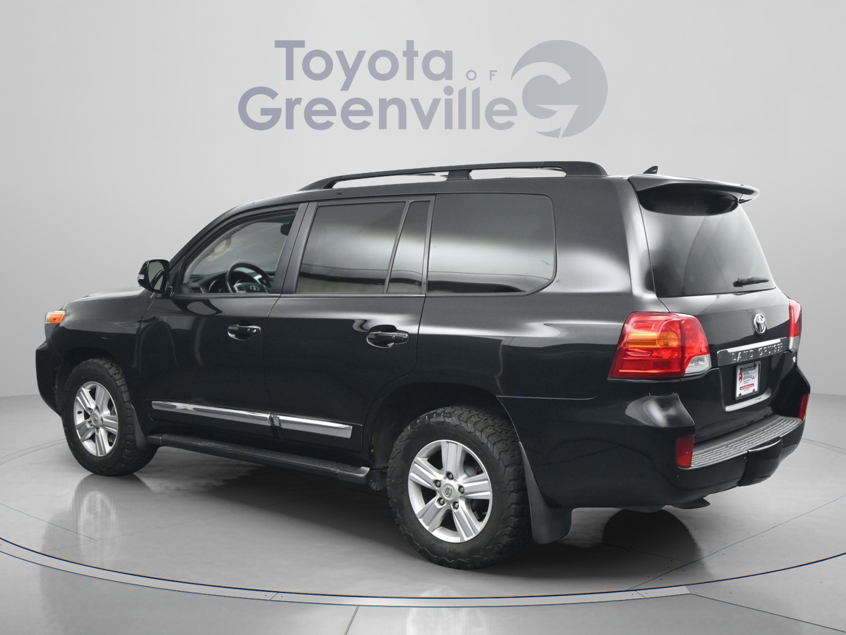 Used 2014 Toyota Land Cruiser AWD/4WD image 7