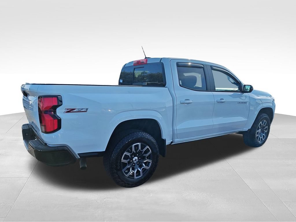 Used 2023 Chevrolet Colorado Z71 w/ Z71 Convenience Package 2 AWD/4WD image 4