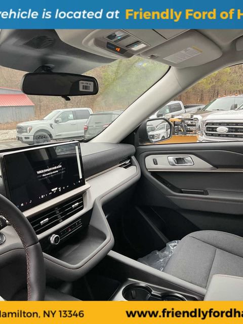 Used 2026 Ford Explorer Active AWD/4WD image 22