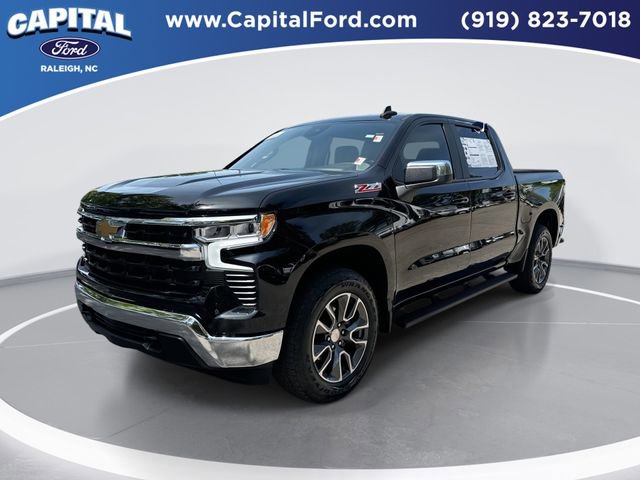 Used 2022 Chevrolet Silverado 1500 LT w/ Z71 Off-Road Package image 1